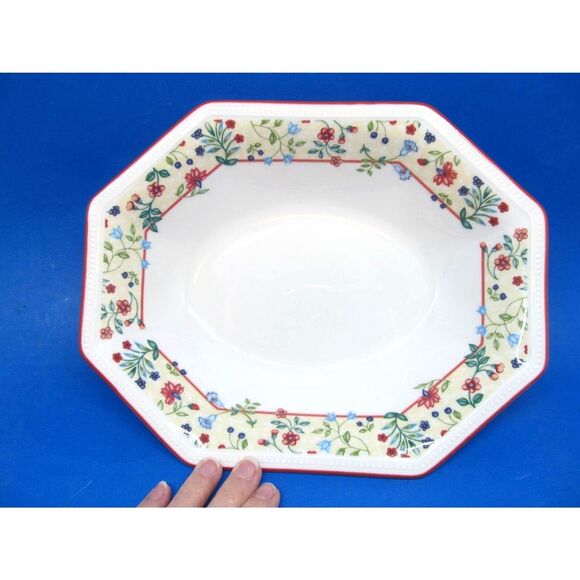 Johnson Brothers Heritage Enchantment  9" Vegetable Serving Bowl - Picture 1 of 10